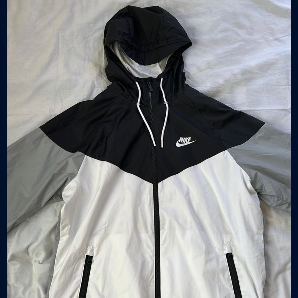Nike windbreaker